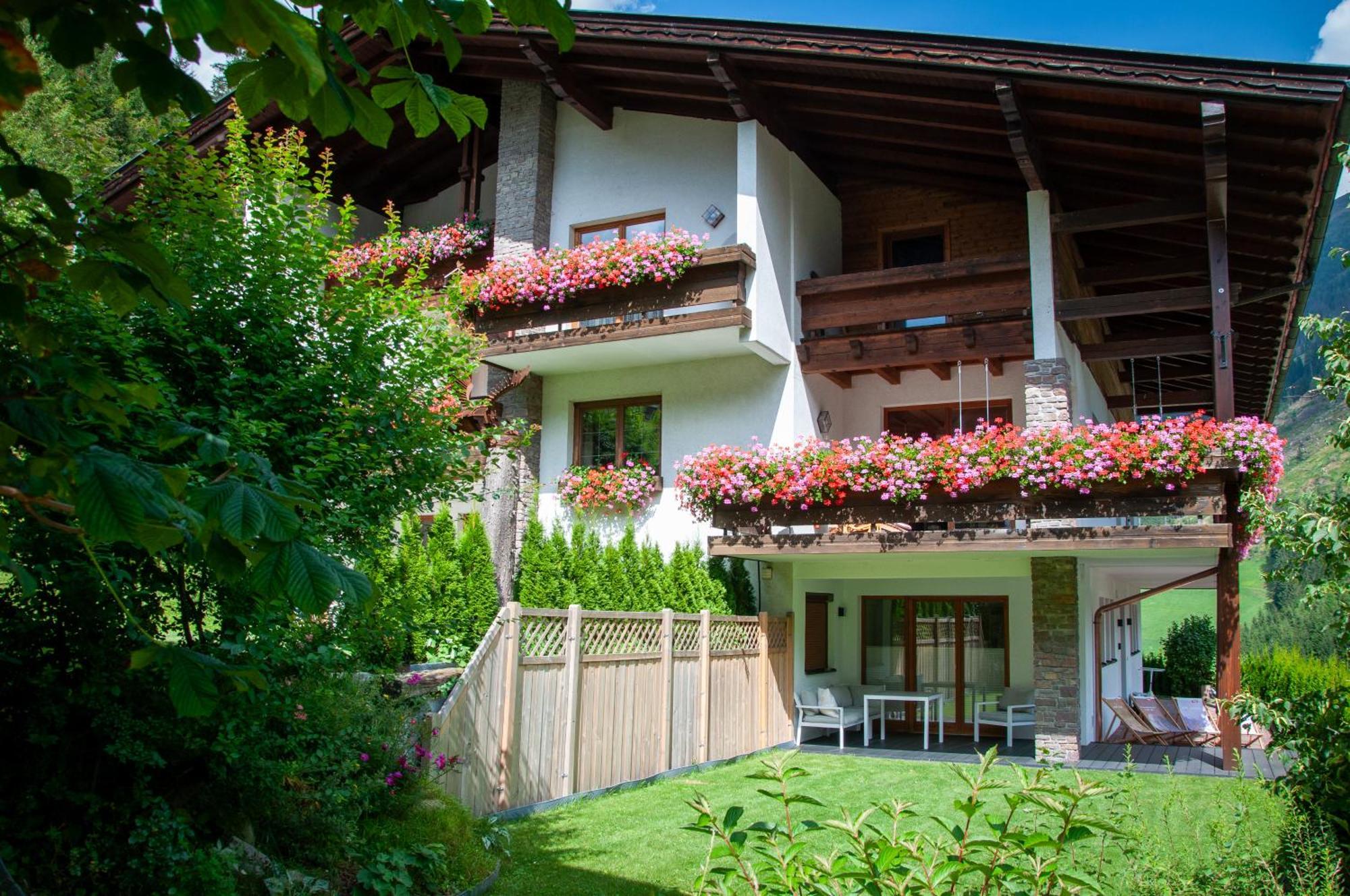 Edelberg Apartments Außervillgraten Exteriér fotografie